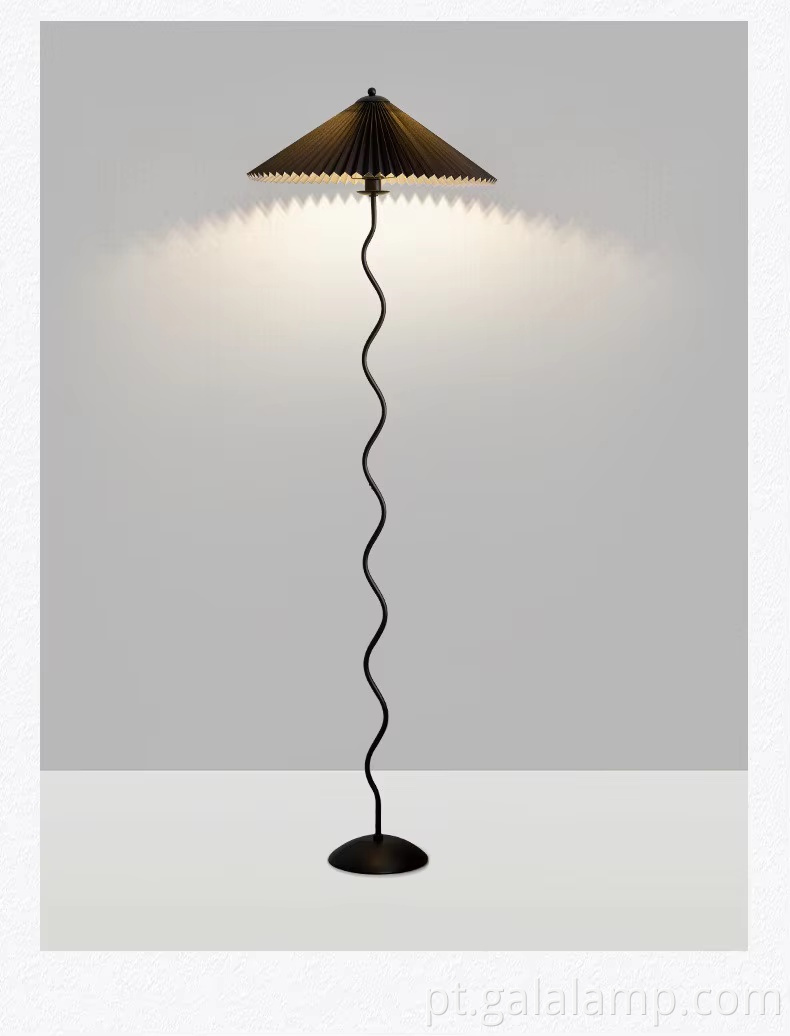 minimalist-wave-design-standing-light-fixture